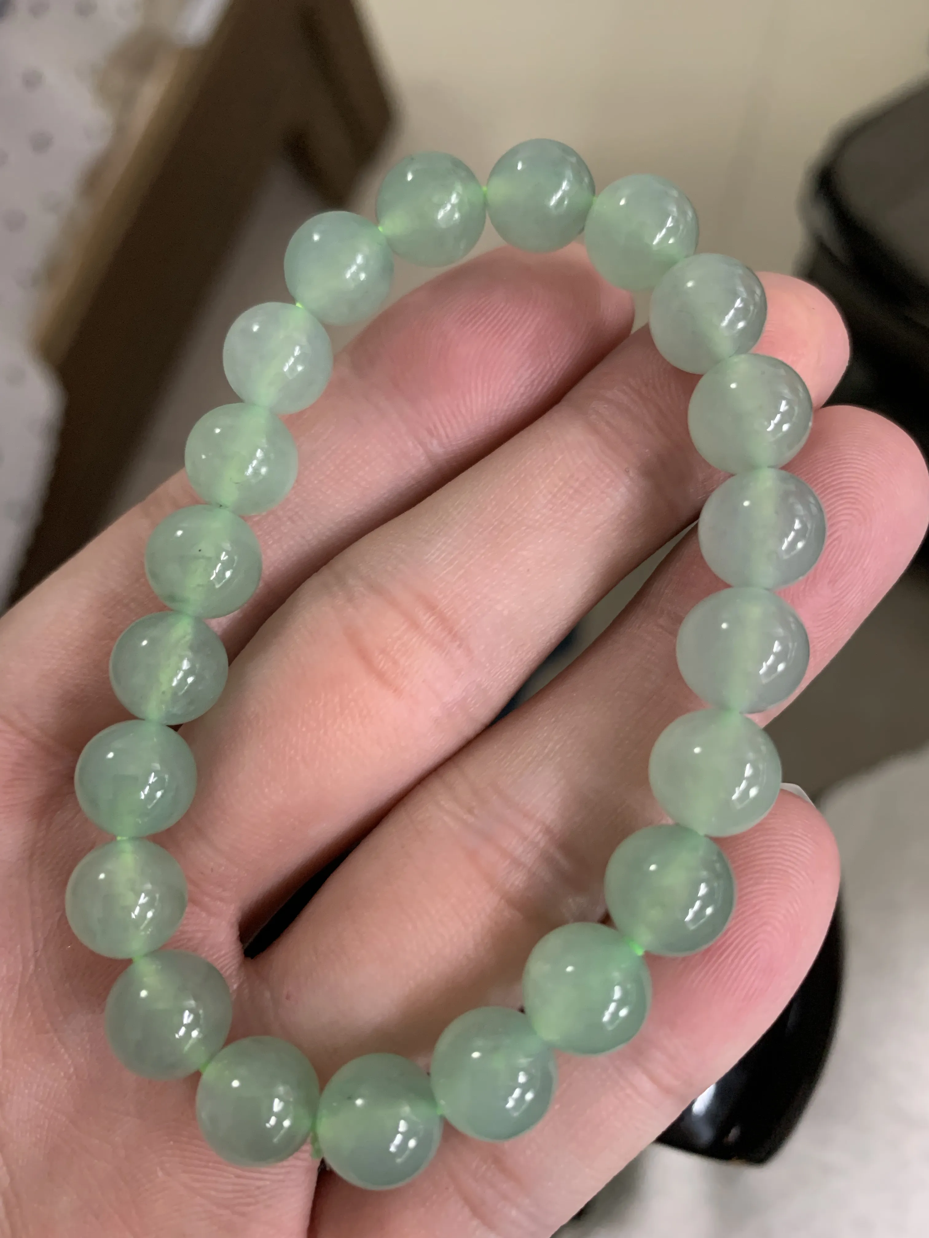 缅甸天然翡翠A货，冰种起胶晴水绿圆珠手串手链，尺寸：9.3mm/21颗，实物更美