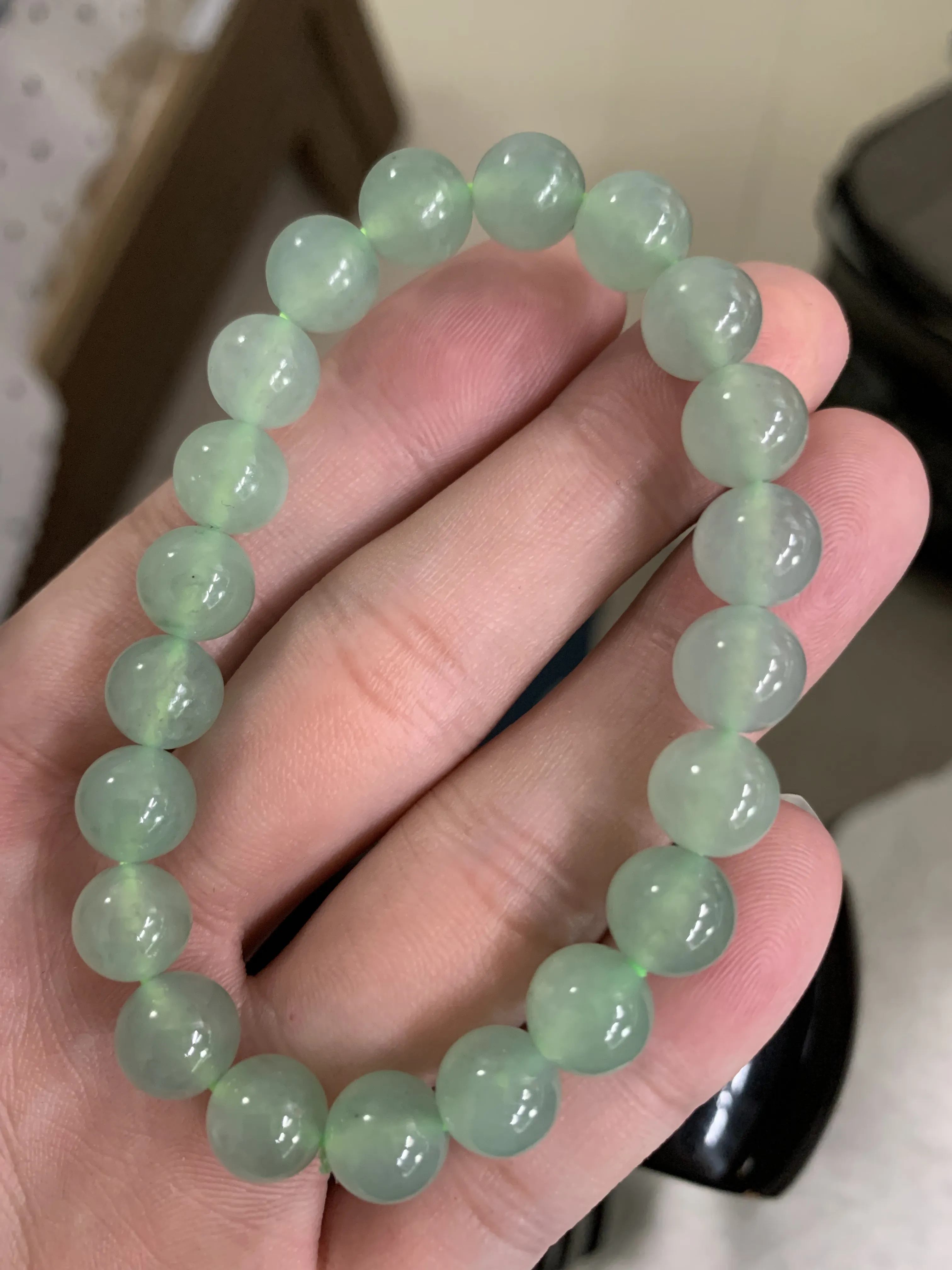 缅甸天然翡翠A货，冰种起胶晴水绿圆珠手串手链，尺寸：9.3mm/21颗，实物更美