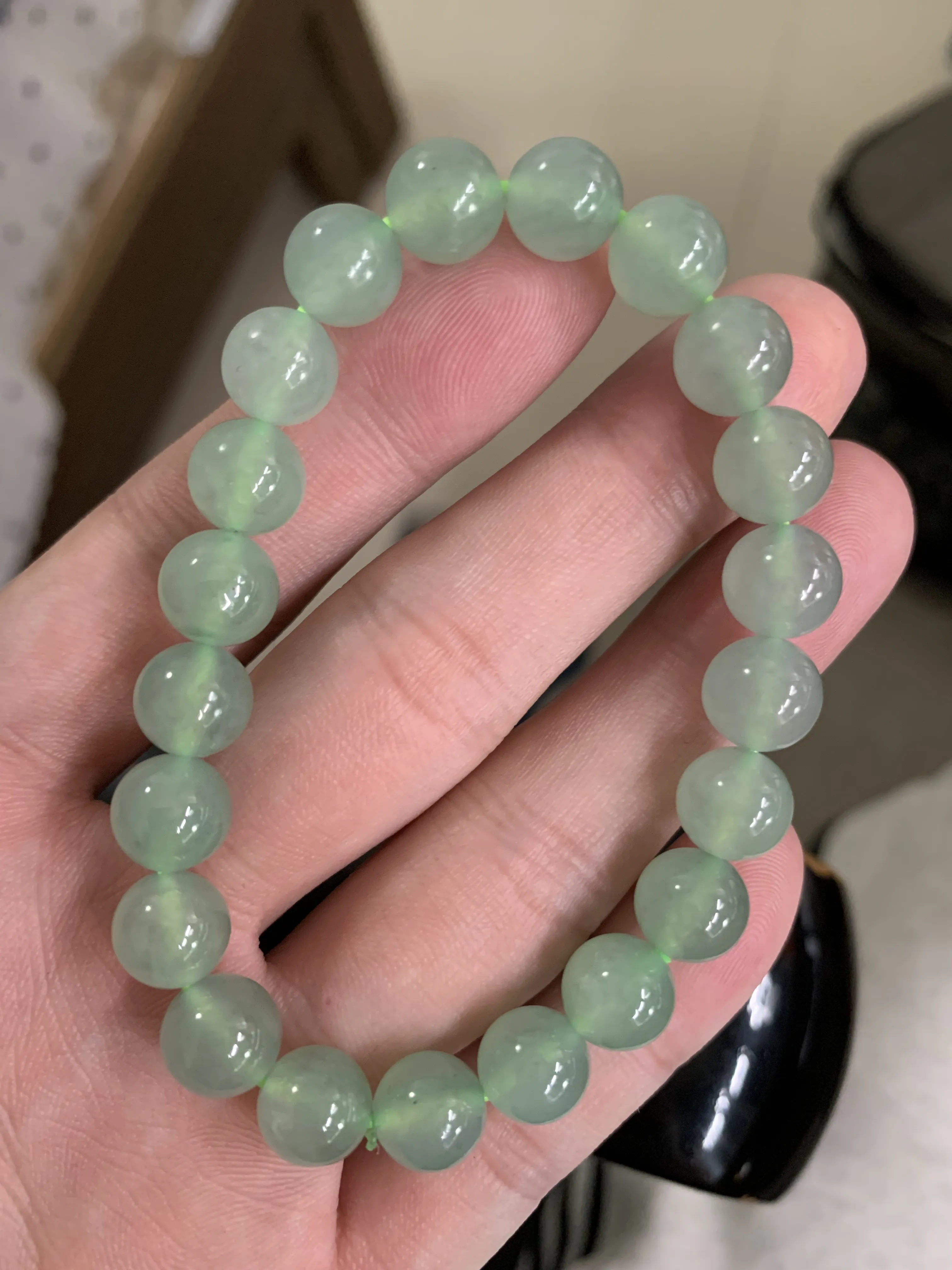 缅甸天然翡翠A货，冰种起胶晴水绿圆珠手串手链，尺寸：9.3mm/21颗，实物更美