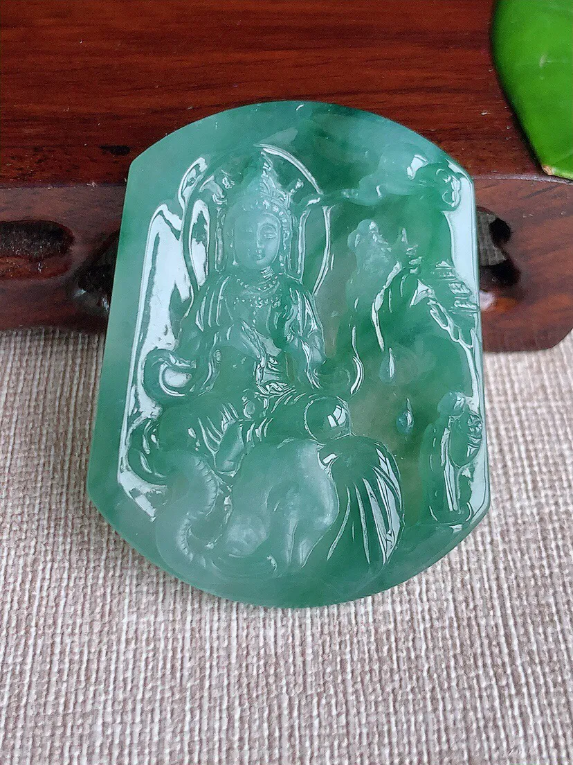 a货翡翠老坑冰种飘花普贤菩萨吊坠 尺寸47.5×37.3×5.2mm 重量21.34g 0615