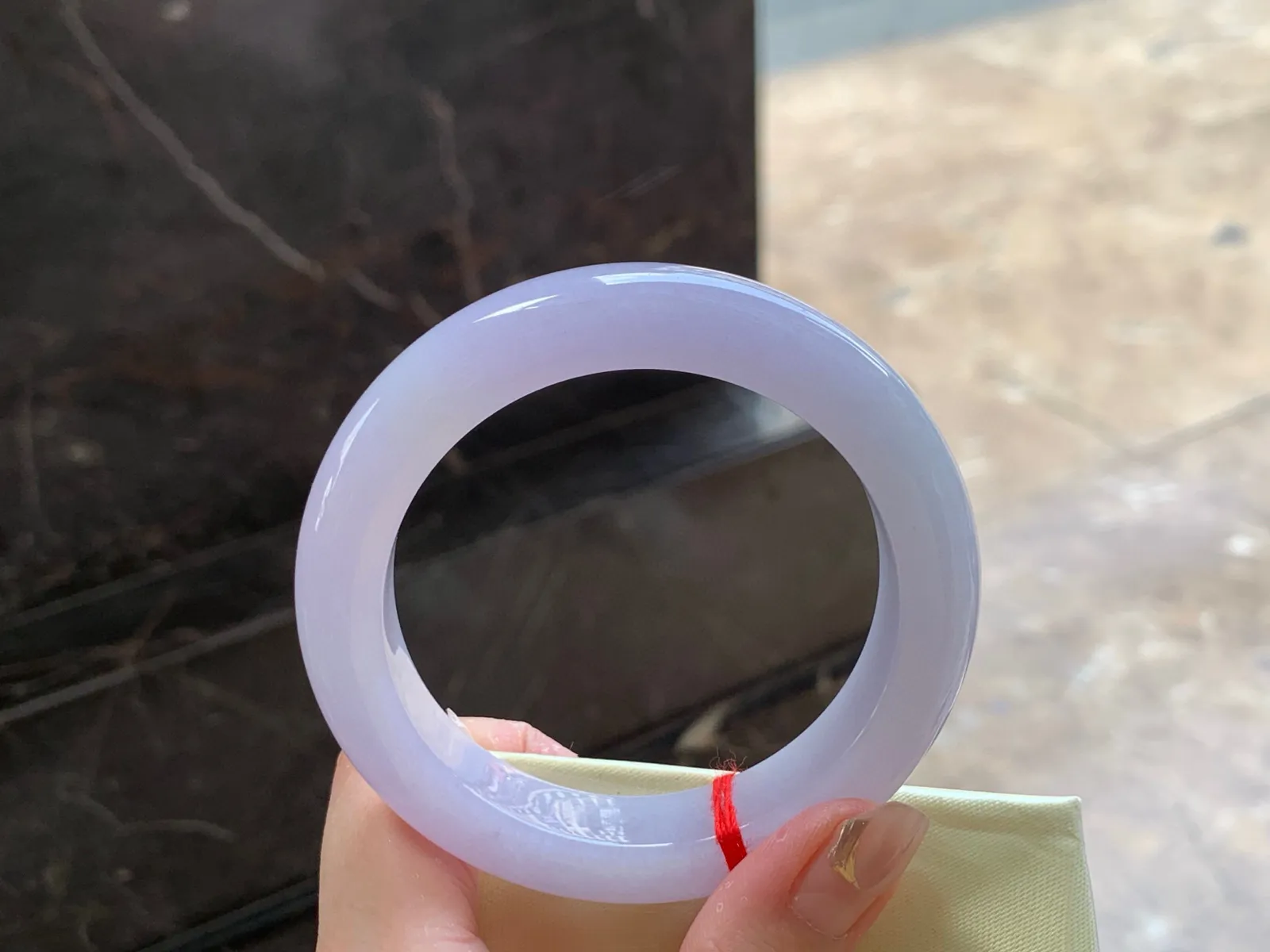 粉春手镯
玉质细腻 56/12/9.8mm