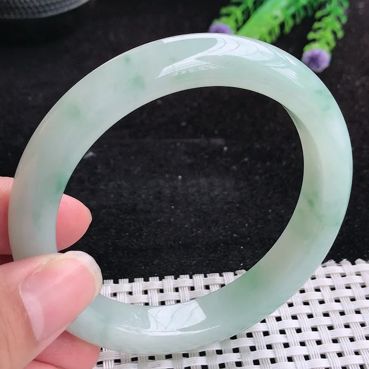自然光60/11.5/9.3大圈口老坑精美冰润飘花手镯翡翠玉镯美人镯