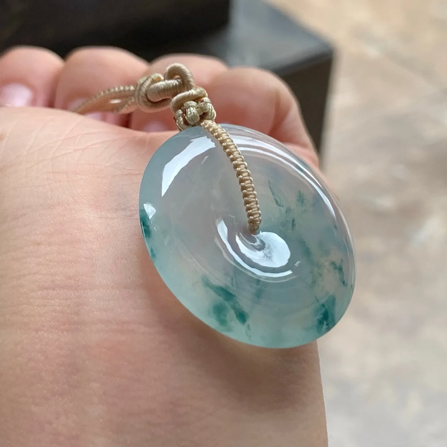 冰种飘花平安扣
清爽