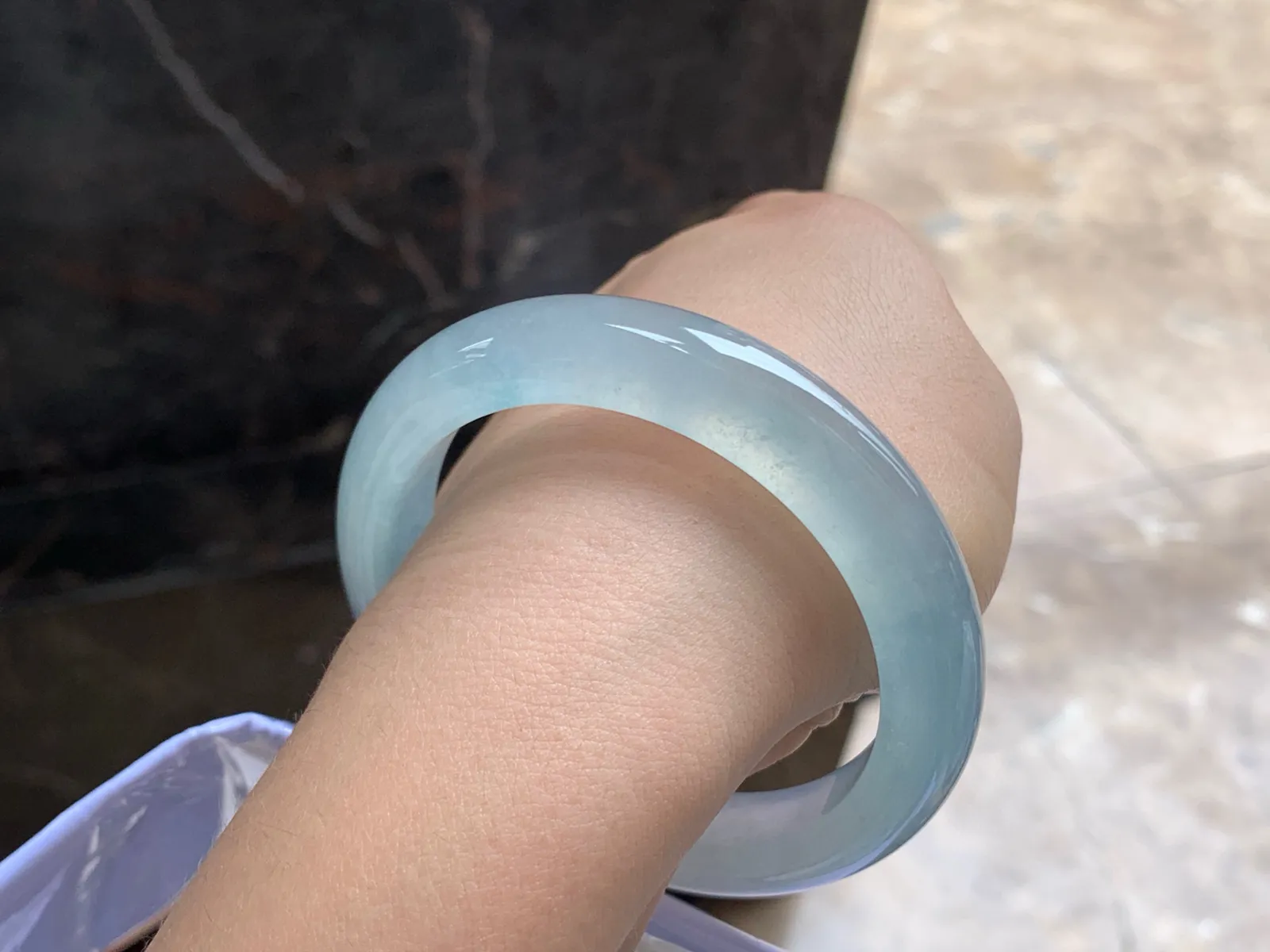 56-11.8-9

冰蓝手镯^_^种水好