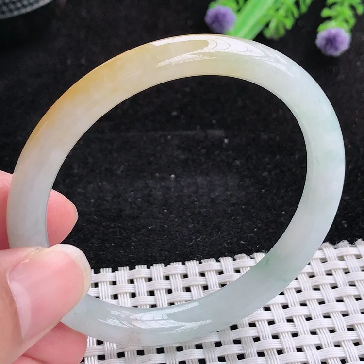 自然光54/8.1/7.2老坑冰润水灵起胶黄翡细条手镯翡翠玉镯美人镯圆条