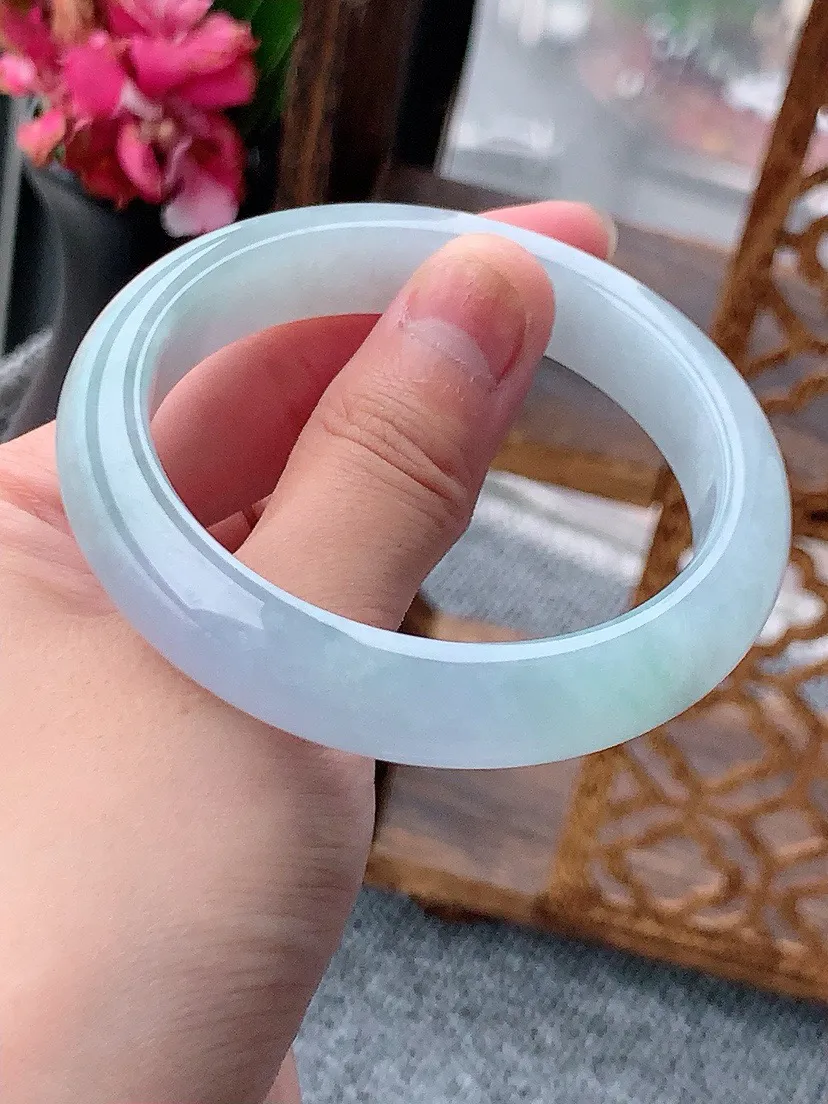 a货翡翠老坑紫罗兰正装正圈手镯55-56圈口 尺寸55.3×12.7×8.5mm 重量55.62g 0614