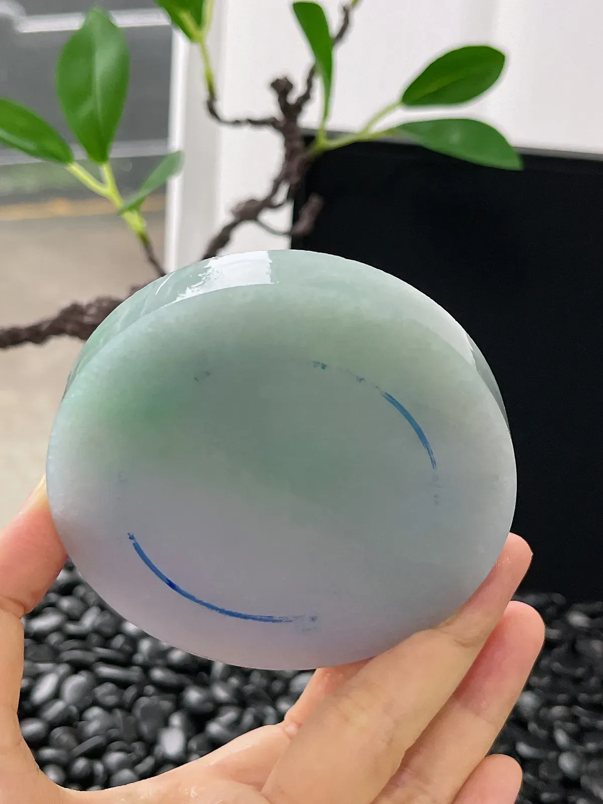 翡翠镯饼，⭕️正圈最大做66，圆条最大做62