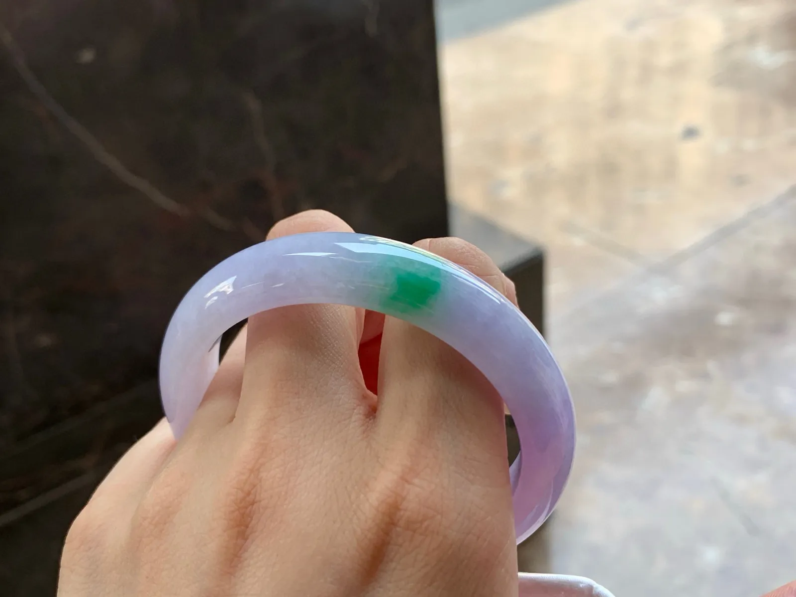 春彩手镯
54.7/12.7/8.3mm