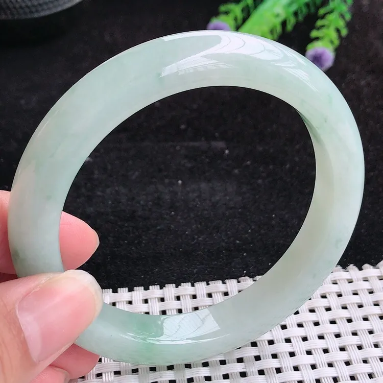 自然光60/11.5/9.3大圈口老坑精美冰润飘花手镯翡翠玉镯美人镯