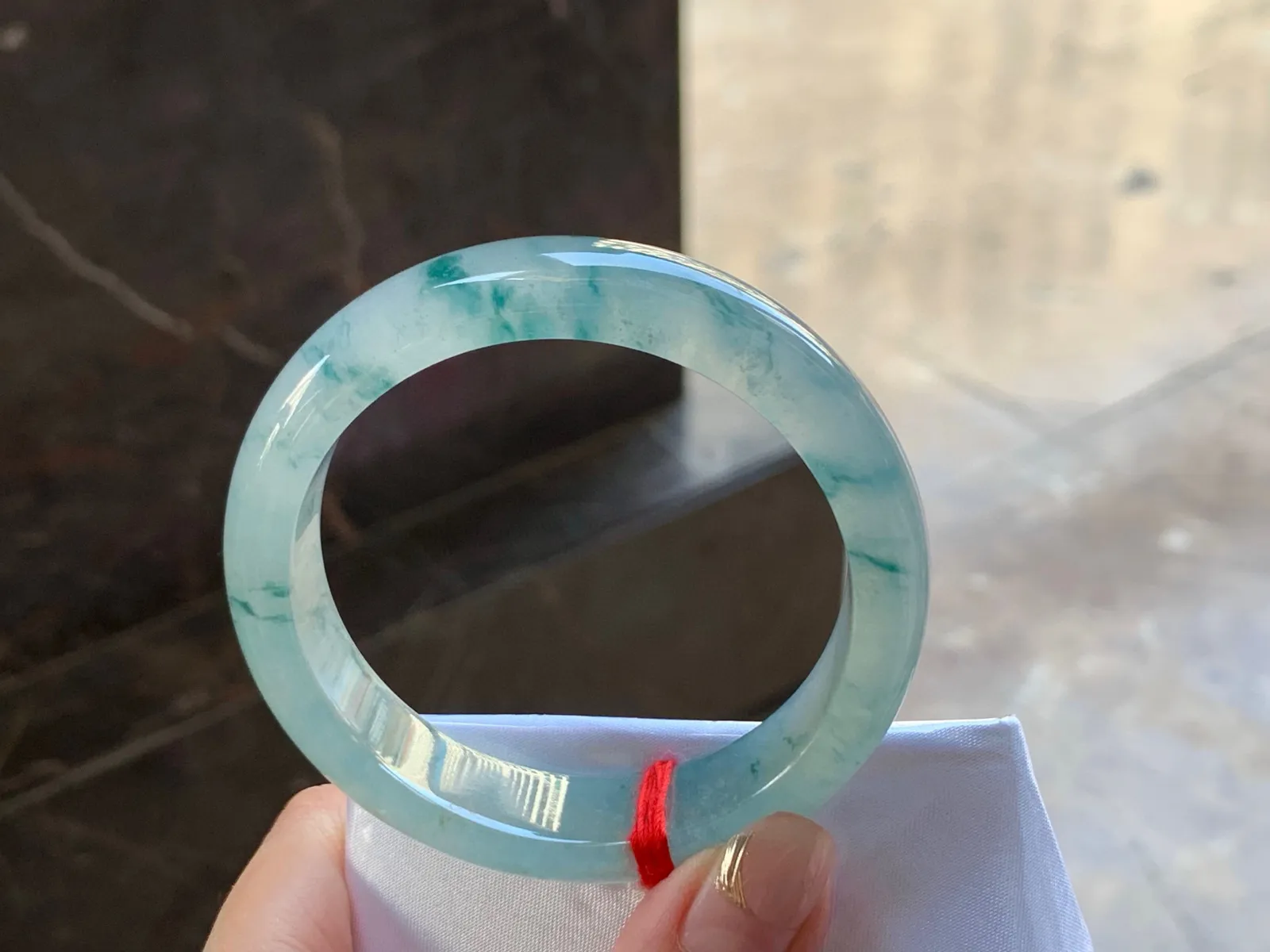 冰飘花手镯
种好水足 53.8/13.2/8mm