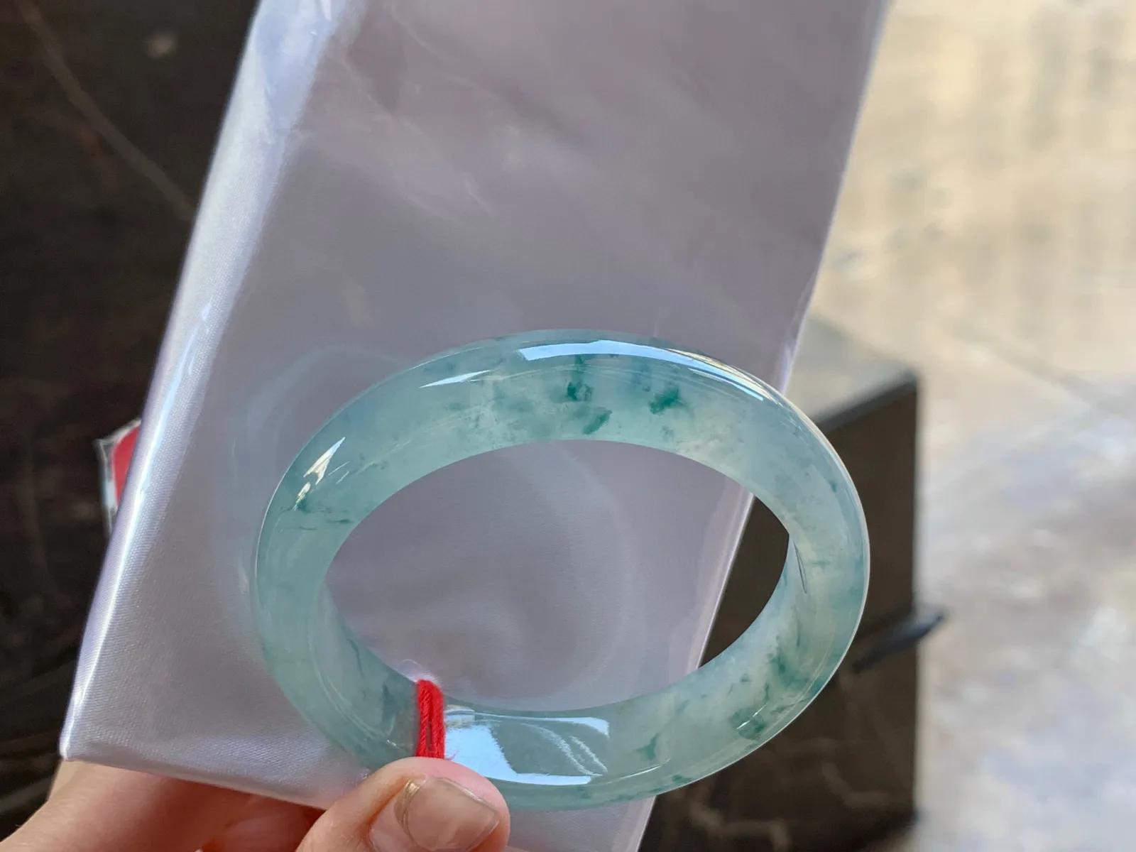 冰飘花手镯
种好水足 53.8/13.2/8mm