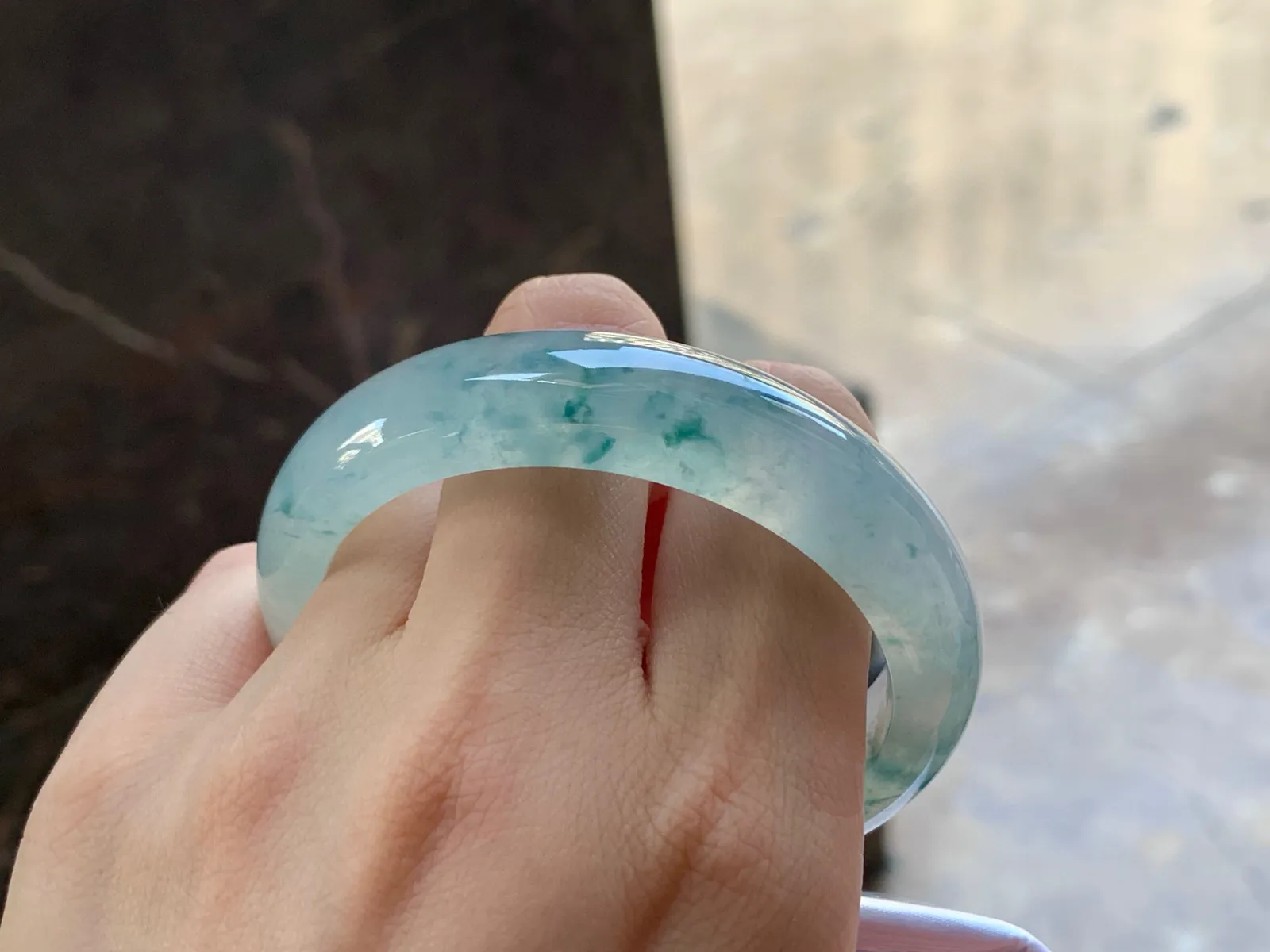 冰飘花手镯
种好水足 53.8/13.2/8mm