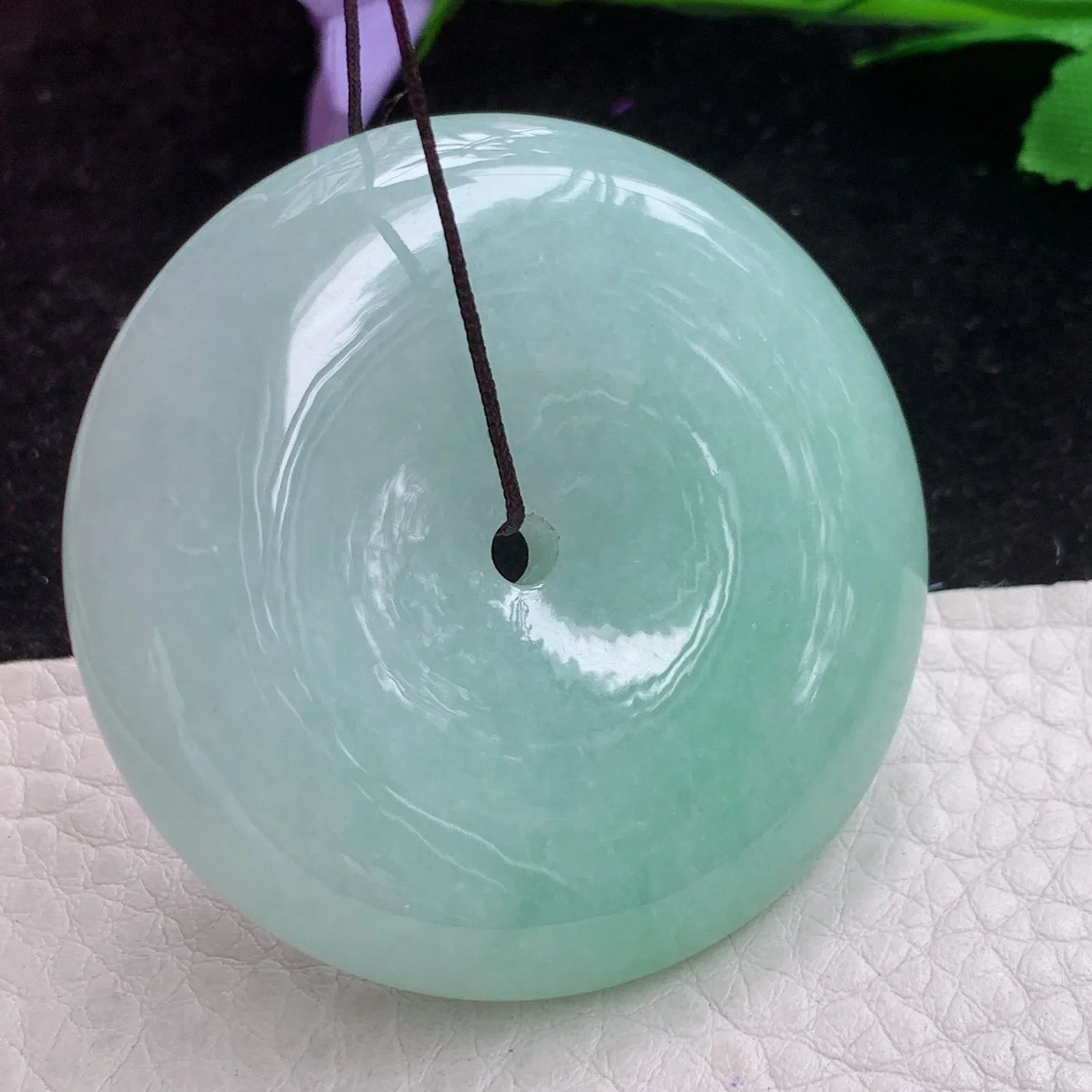 Zen实拍48.8*12老坑精雕饱满清新大平安扣 翡翠玉扣玉坠 玉挂件
