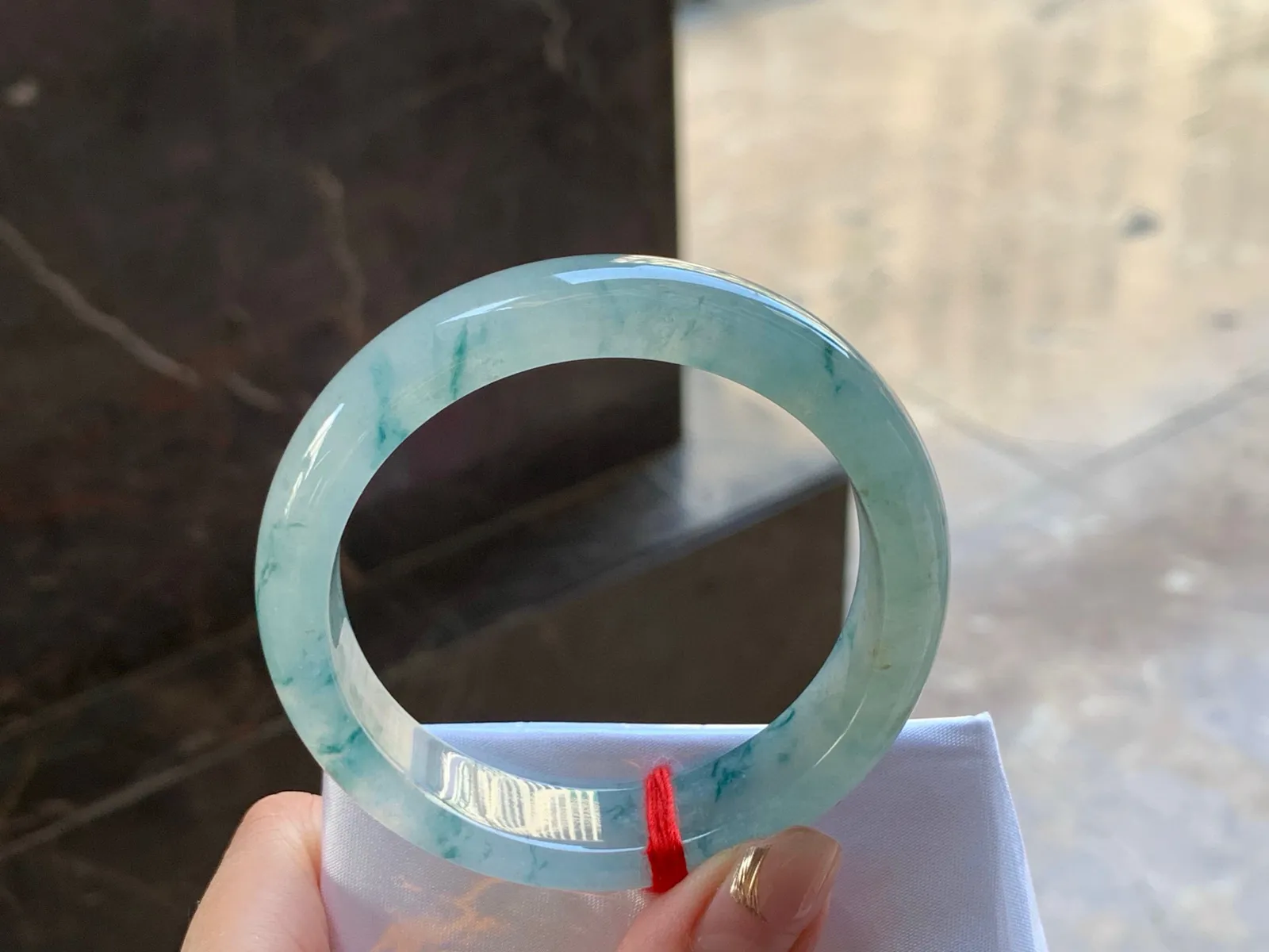 冰飘花手镯
种好水足 53.8/13.2/8mm