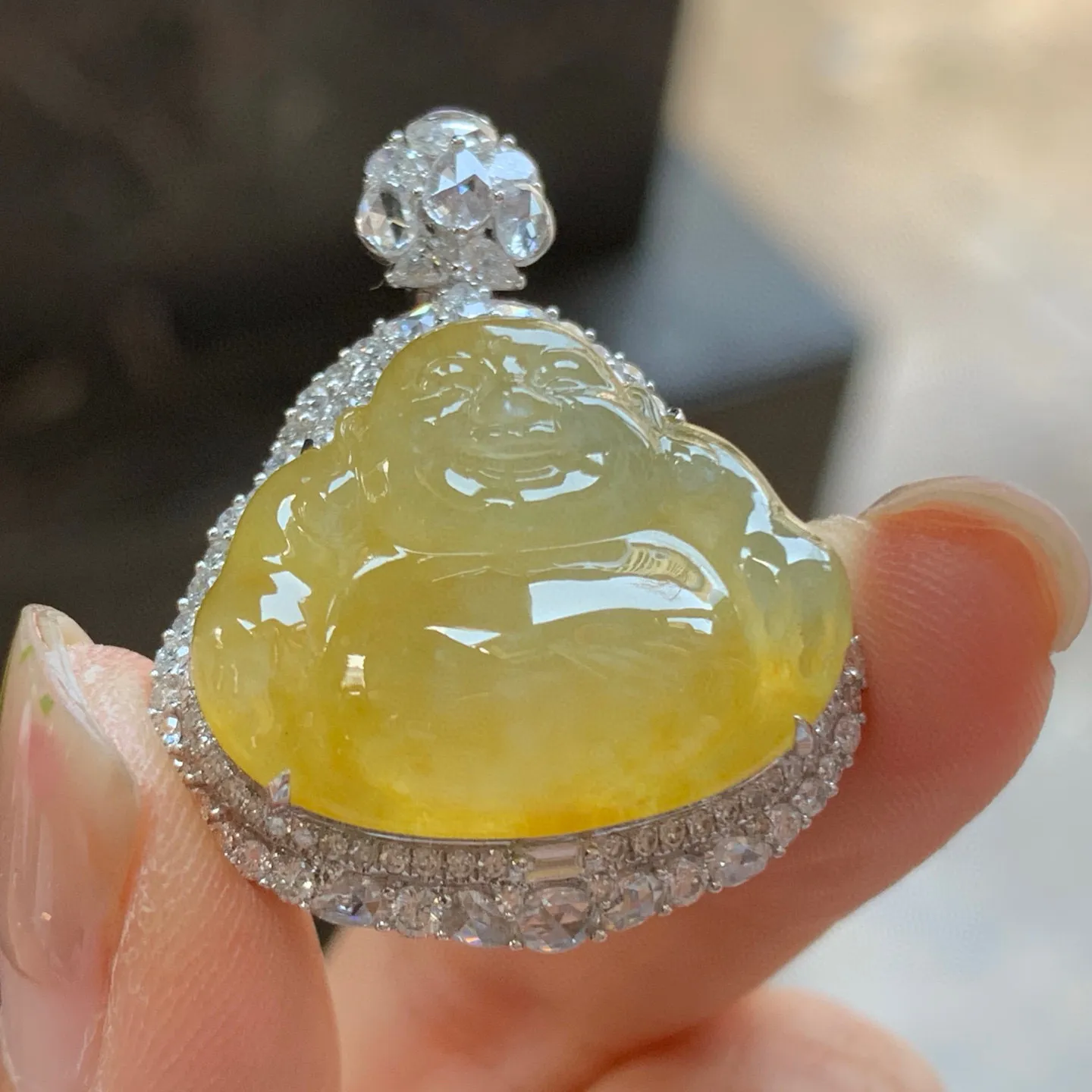 金钻镶嵌冰黄佛公^_^饱满圆润 颜色鲜艳