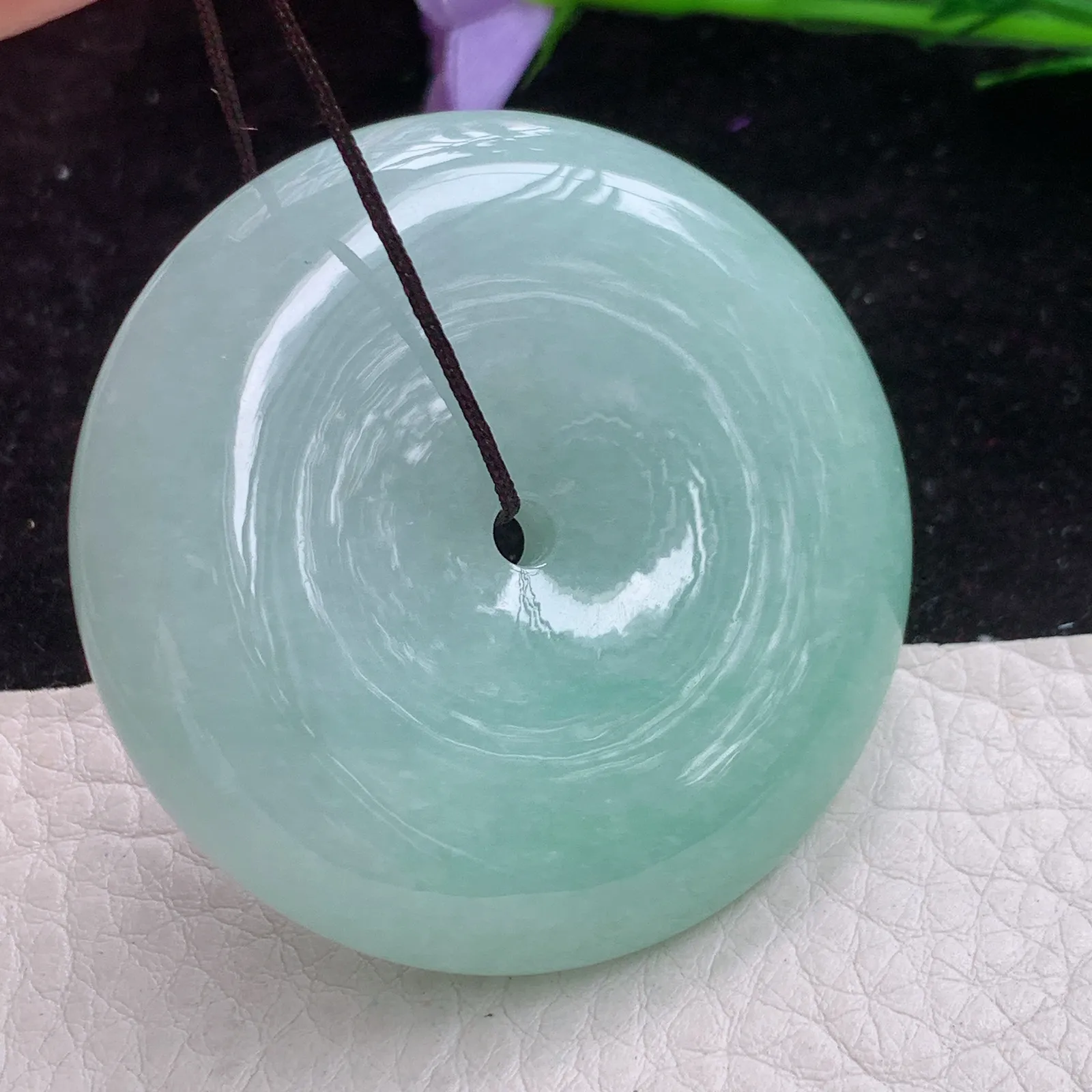 Zen实拍48.8*12老坑精雕饱满清新大平安扣 翡翠玉扣玉吊坠 玉挂件