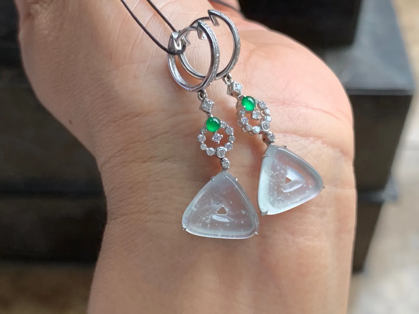 冰种精美耳坠 18K金镶嵌 款式独特