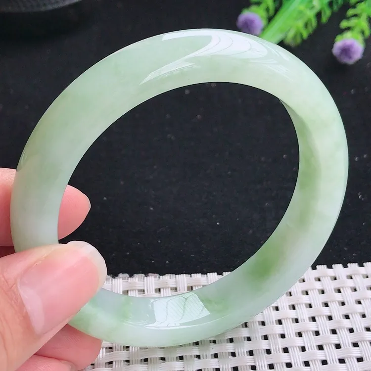 自然光58.5/12.3.8.6老坑冰胶水灵满绿芙蓉种手镯翡翠玉镯美人镯