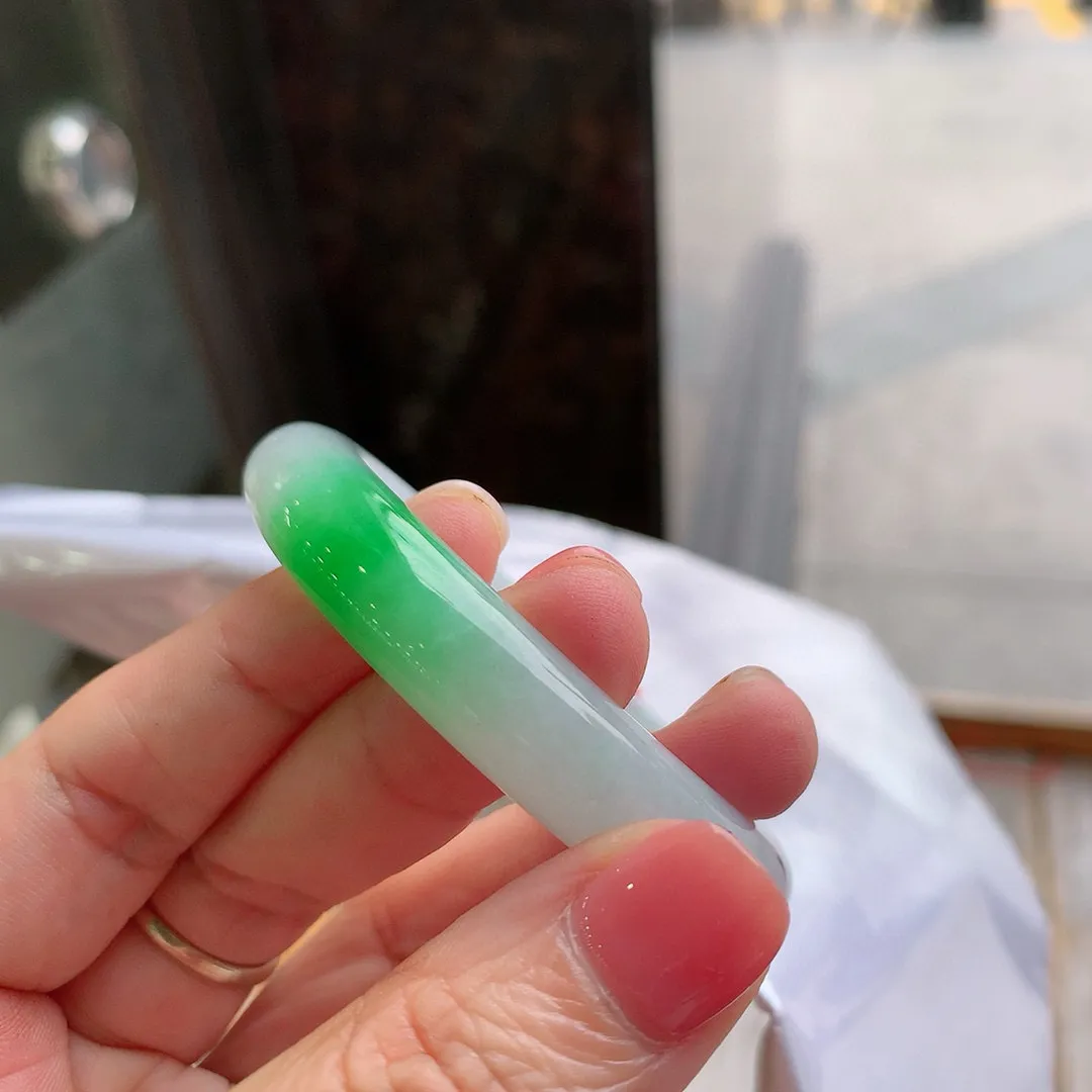 正圈白底青阳绿 一丝细线 尺寸:52.3/10.9/8 色阳