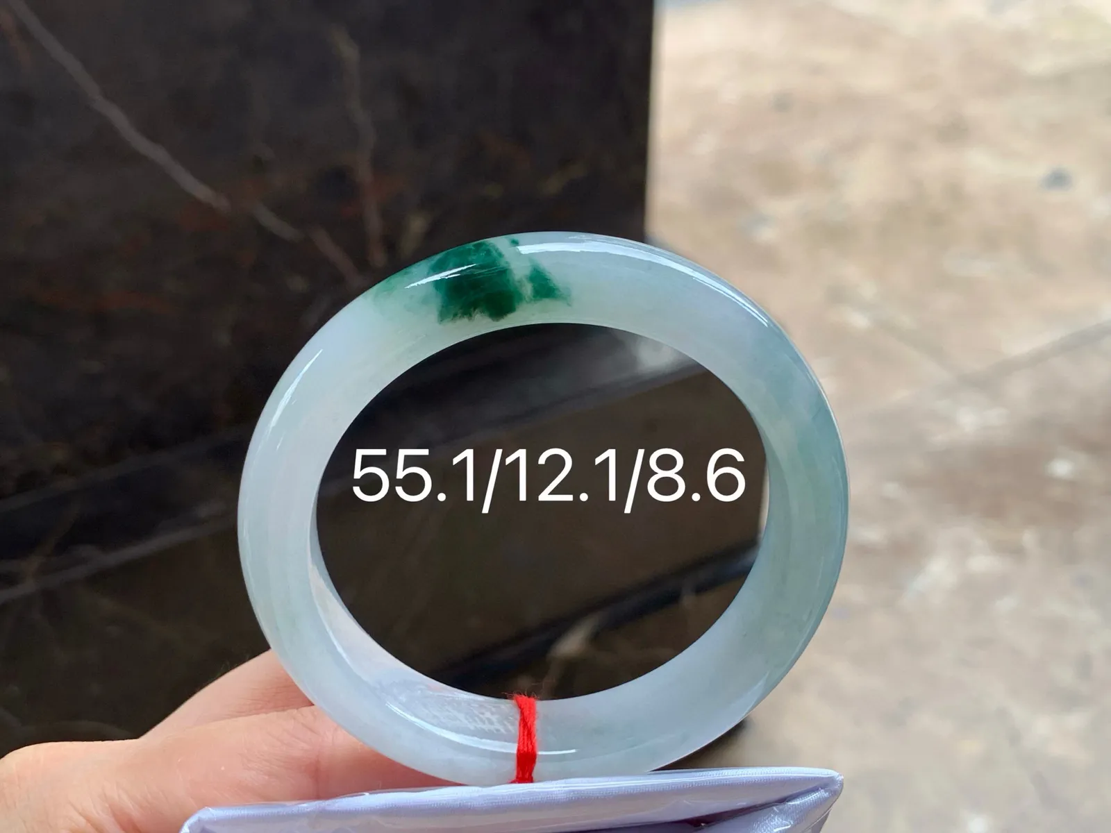 飘花手镯
水润清爽 55.1/12.1/8.6mm