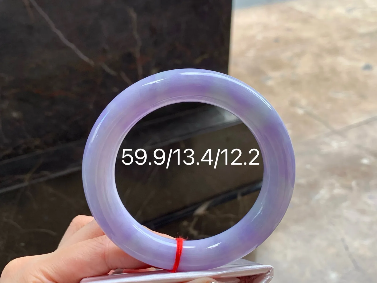 春色大圈福镯
玉质细腻 59.9/13.4/12.2mm