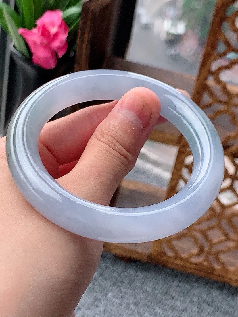 a货翡翠老坑紫罗兰圆条手镯56-57圈口 尺寸56.2×11.5mm 重量73.28g 0615