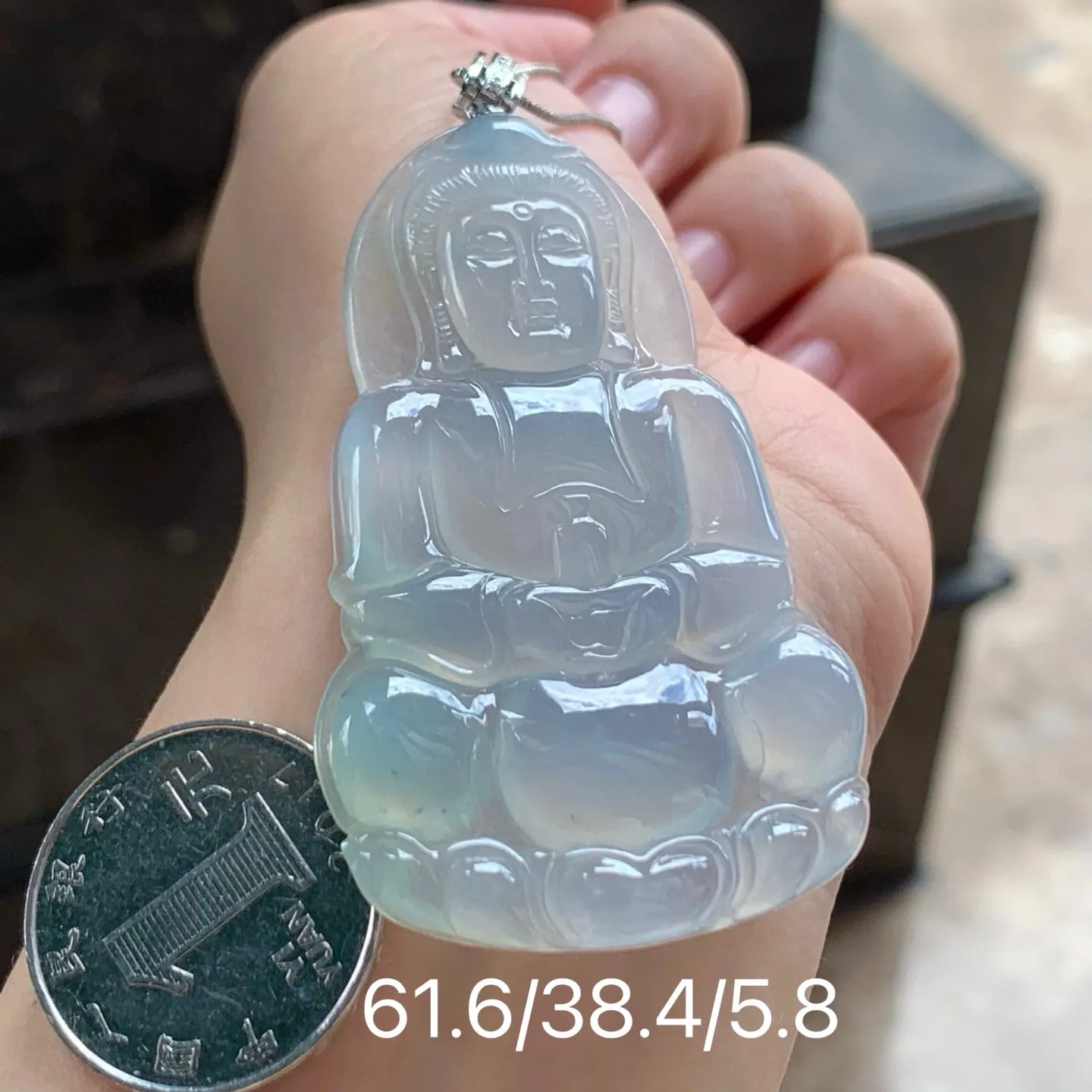 冰种观音
金扣