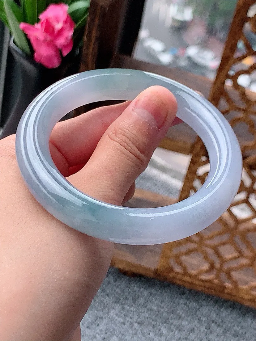 a货翡翠老坑紫罗兰圆条手镯56-57圈口 尺寸56.2×11.5mm 重量73.28g 0615