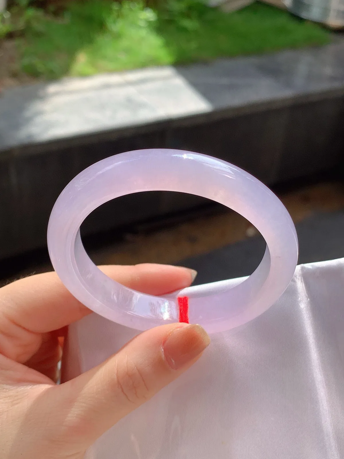冰种粉春贵妃镯
种老 55.2/12.1/8.3mm