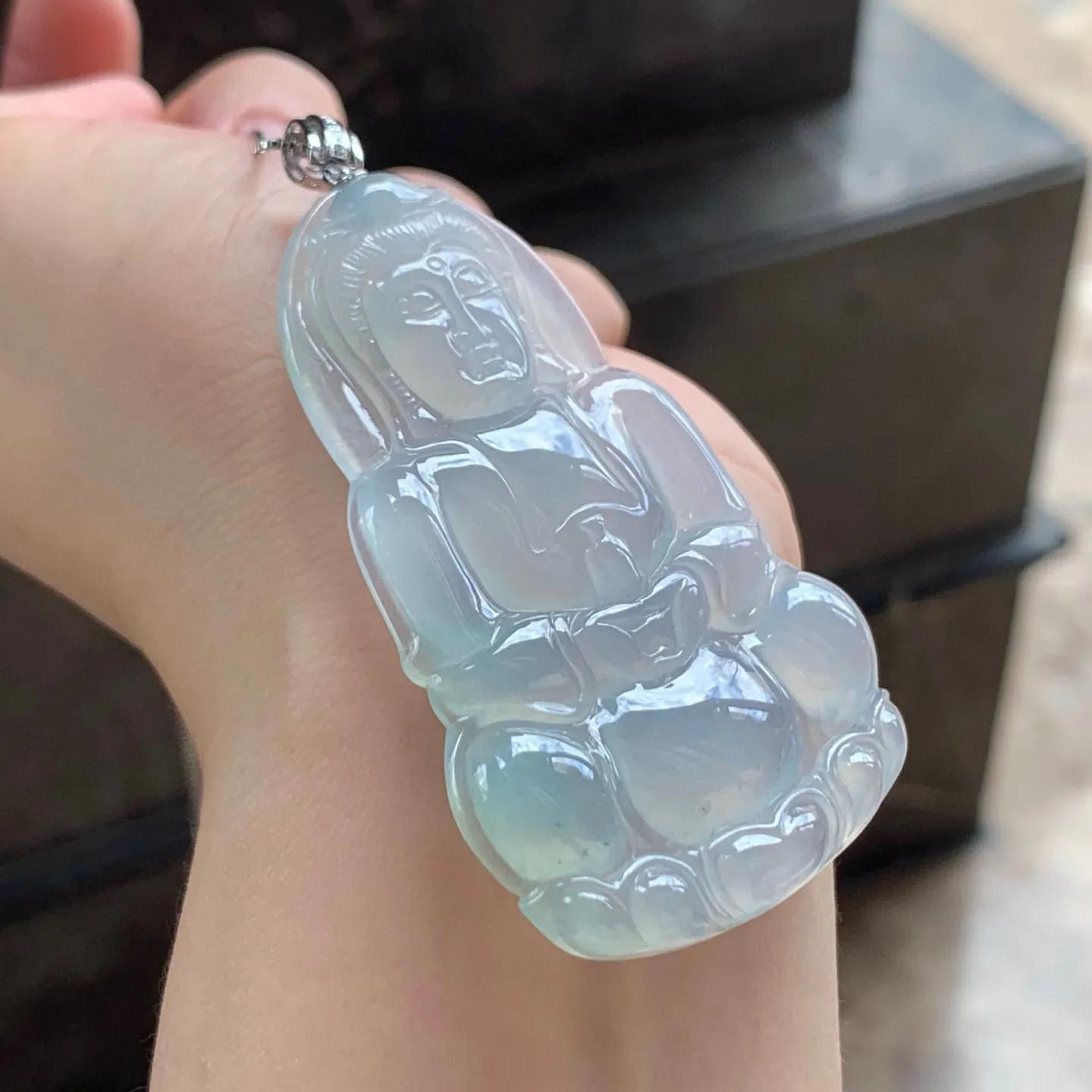 冰种观音
金扣