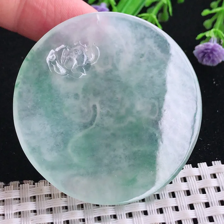 自然光51.3/5.3老坑冰种果冻胶冰晴虚空藏菩萨吊坠翡翠玉坠挂件