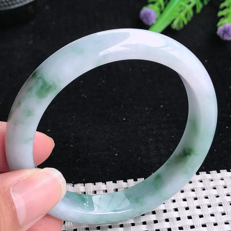 自然光56老坑精美冰润飘花手镯宽边翡翠玉镯美人镯56/11.6/8