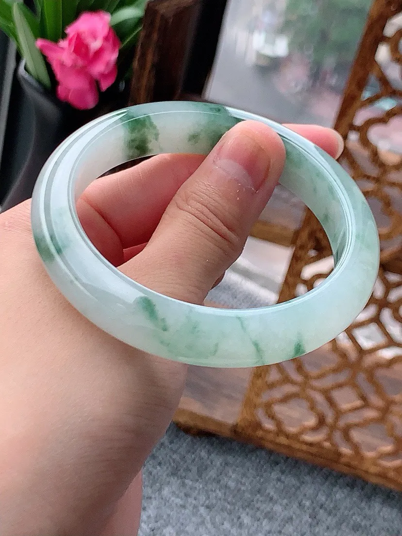 a货翡翠老坑飘花正装正圈手镯57-58圈口 尺寸57.3×12×8.5mm 重量59.40g 0615