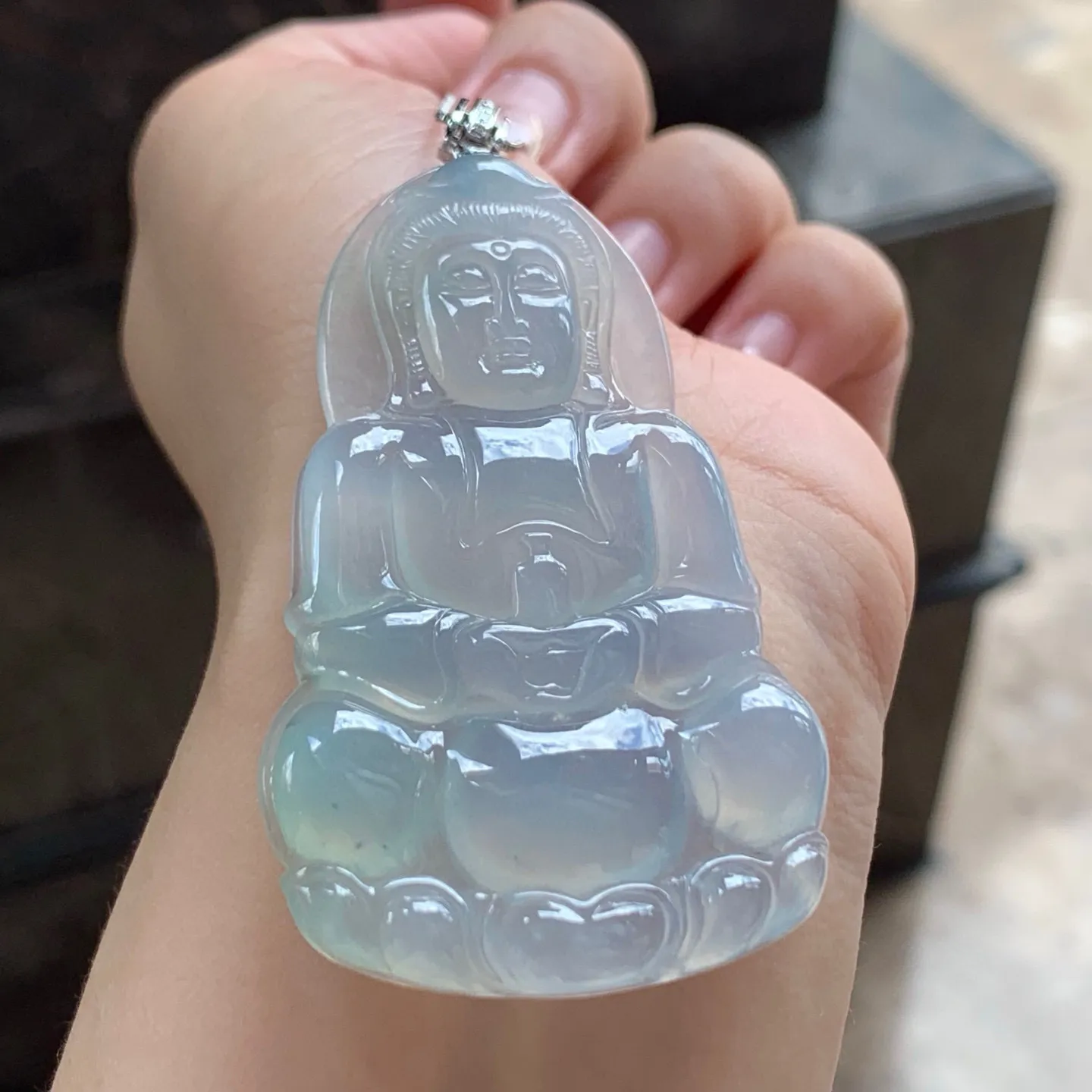 冰种观音
金扣