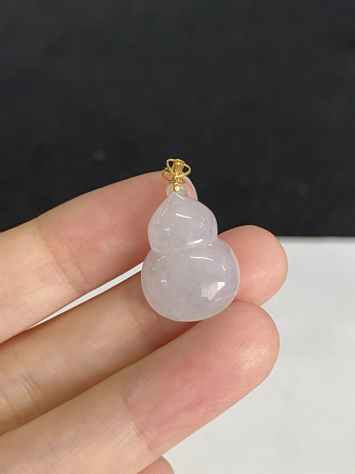 翡翠葫芦，搭配18k金链