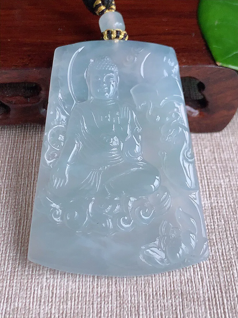 a货翡翠老坑冰种大日如来吊坠 尺寸60.6×42.6×5mm 重量37.45g 0617