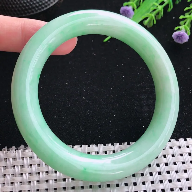 自然光58.5/12.1/11.6老坑温润满绿苹果绿圆条手镯翡翠玉镯美人镯