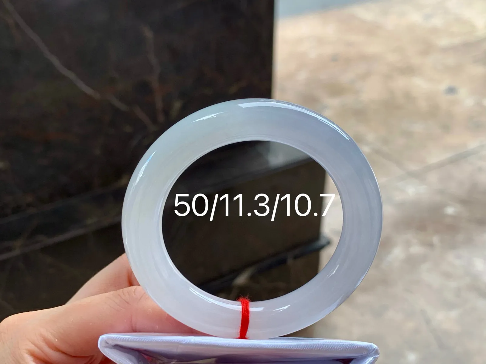 冰福镯
种好水润 50/11.3/10.7mm