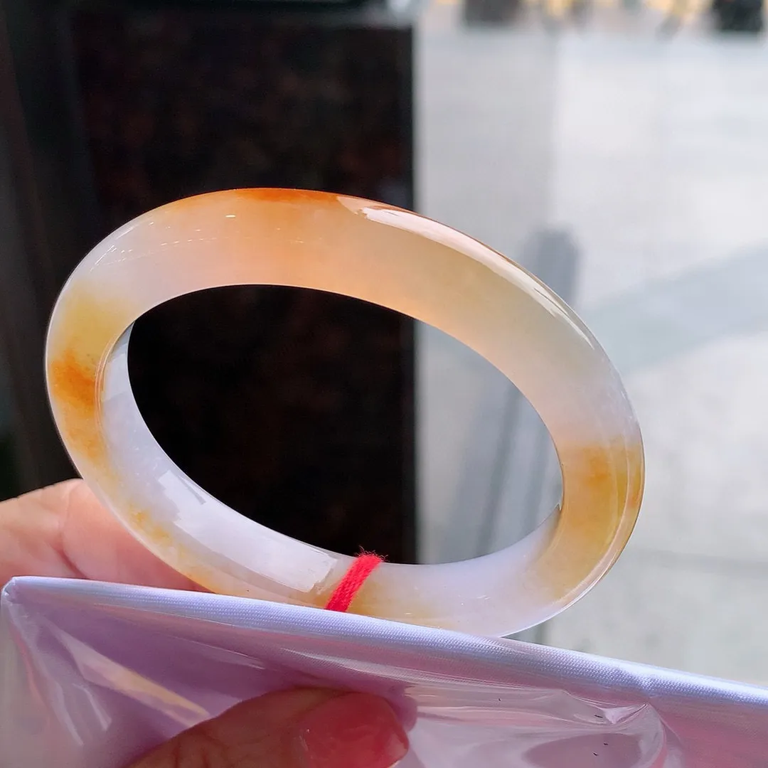 贵妃冰蜜糖黄 无瑕 尺寸:53.1/46.2/9.3/8.3 种色俱佳️️