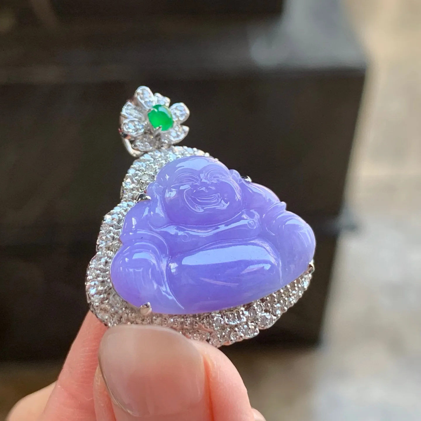 春色坐佛
 颜色浓郁～