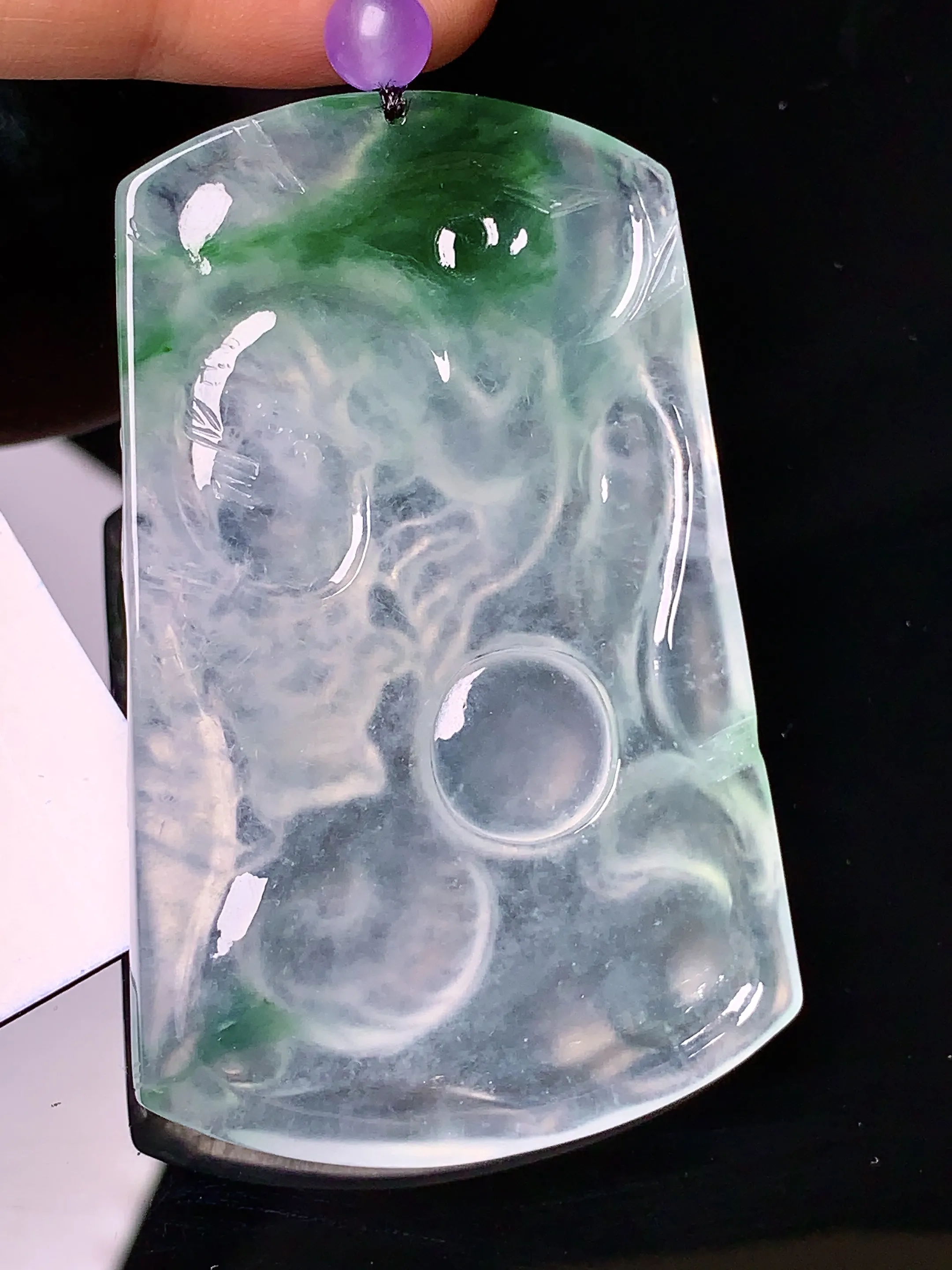 冰种龙牌吊坠 玉质细腻 色泽艳丽 整体尺寸61*39.6*6