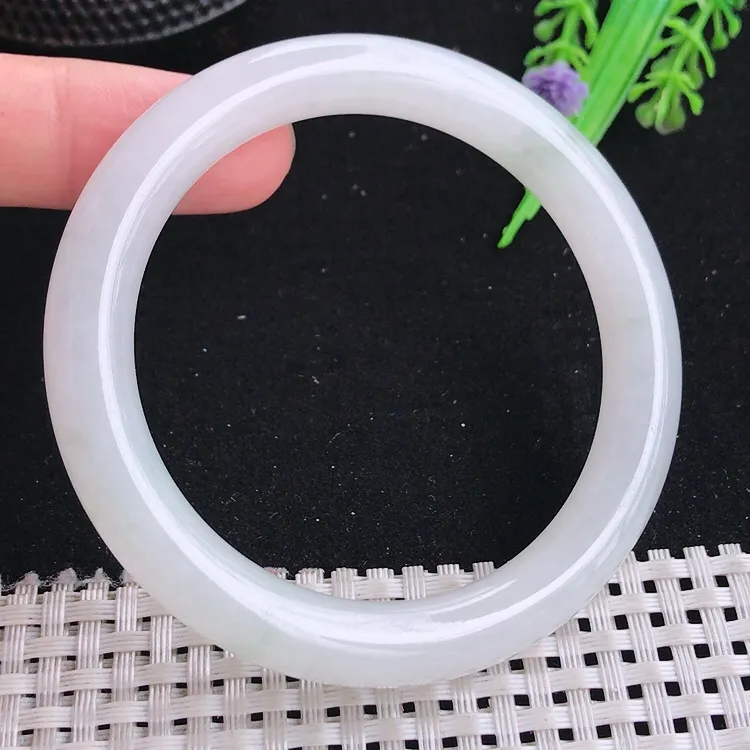 自然光55/9.2/9老坑秀气冰润起胶月光白圆条手镯翡翠玉镯美人镯