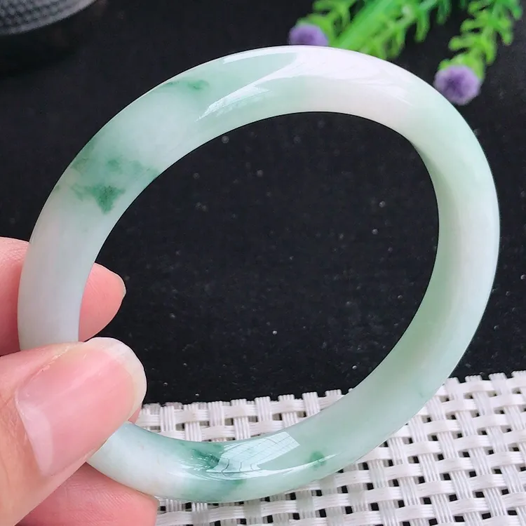 自然光58/10.3/7.8老坑精美温润飘花细条手镯翡翠玉镯美人镯
