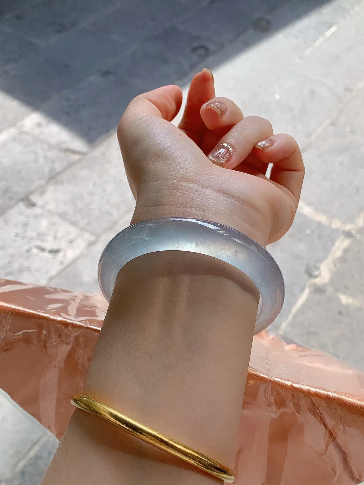 高冰手镯
种老 55.5/12.4/8.4mm