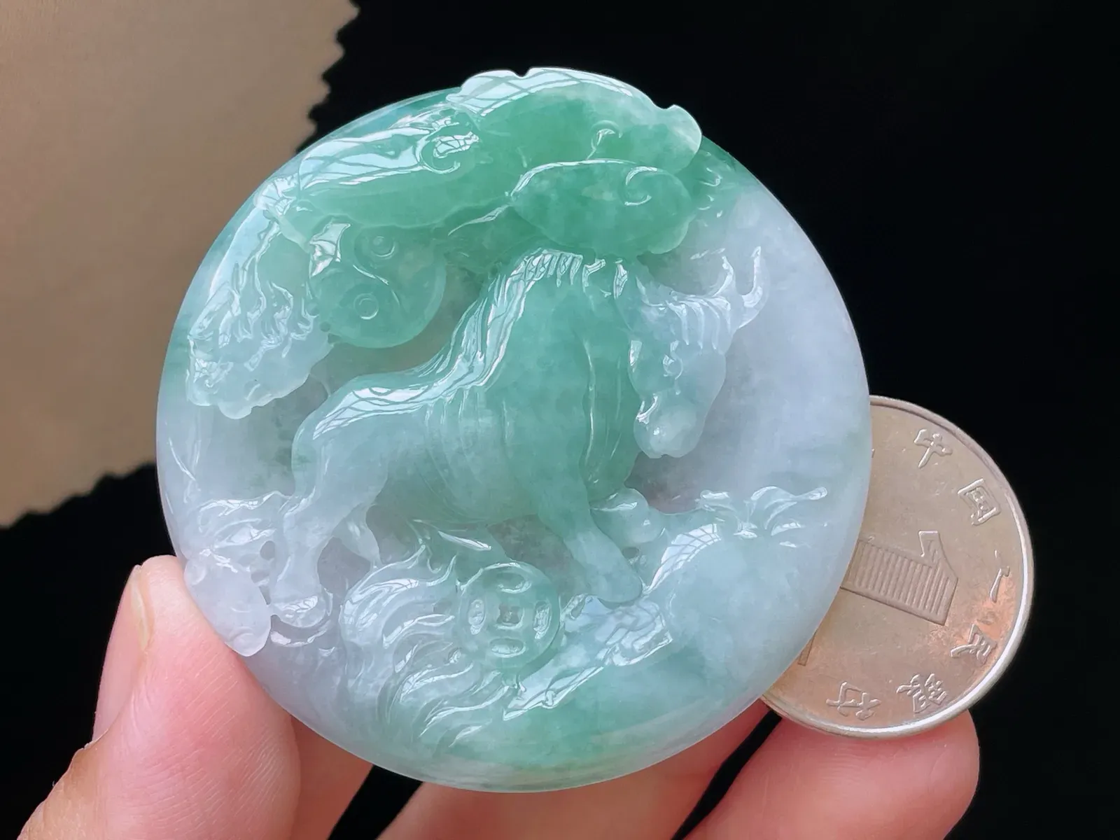 冰种飘花·牛牌

裸50.8-6