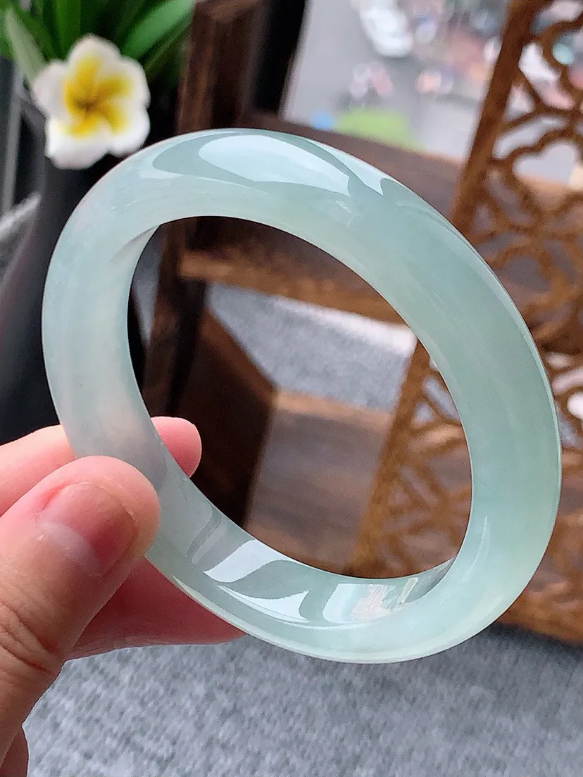 a货翡翠老坑冰种晴水正装正圈手镯55-56圈口 尺寸55.8×11.6×8mm 重量55.80g 0
