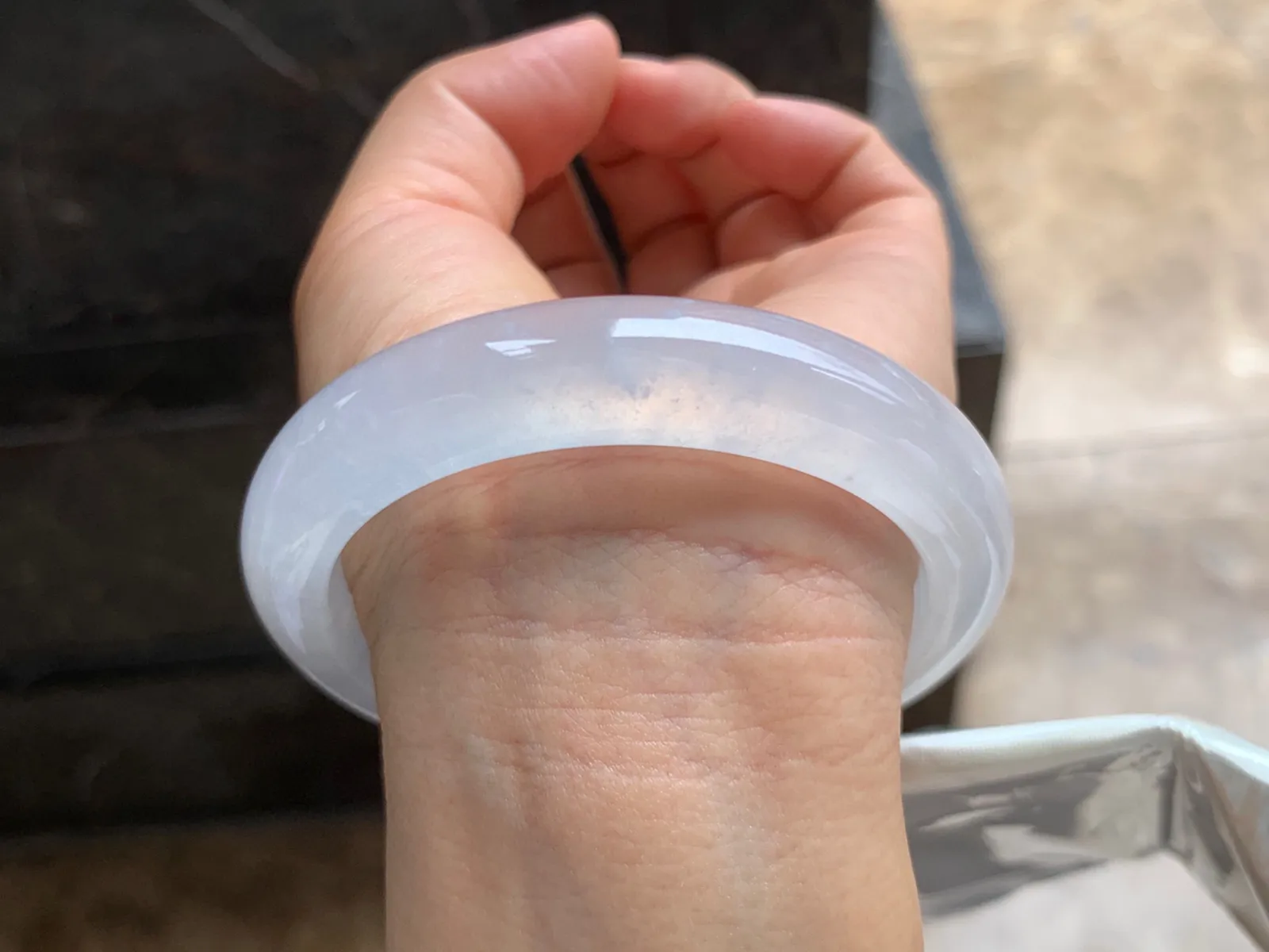 58-13-9mm
冰种手镯 冰味十足～纯纯的 实物更好看