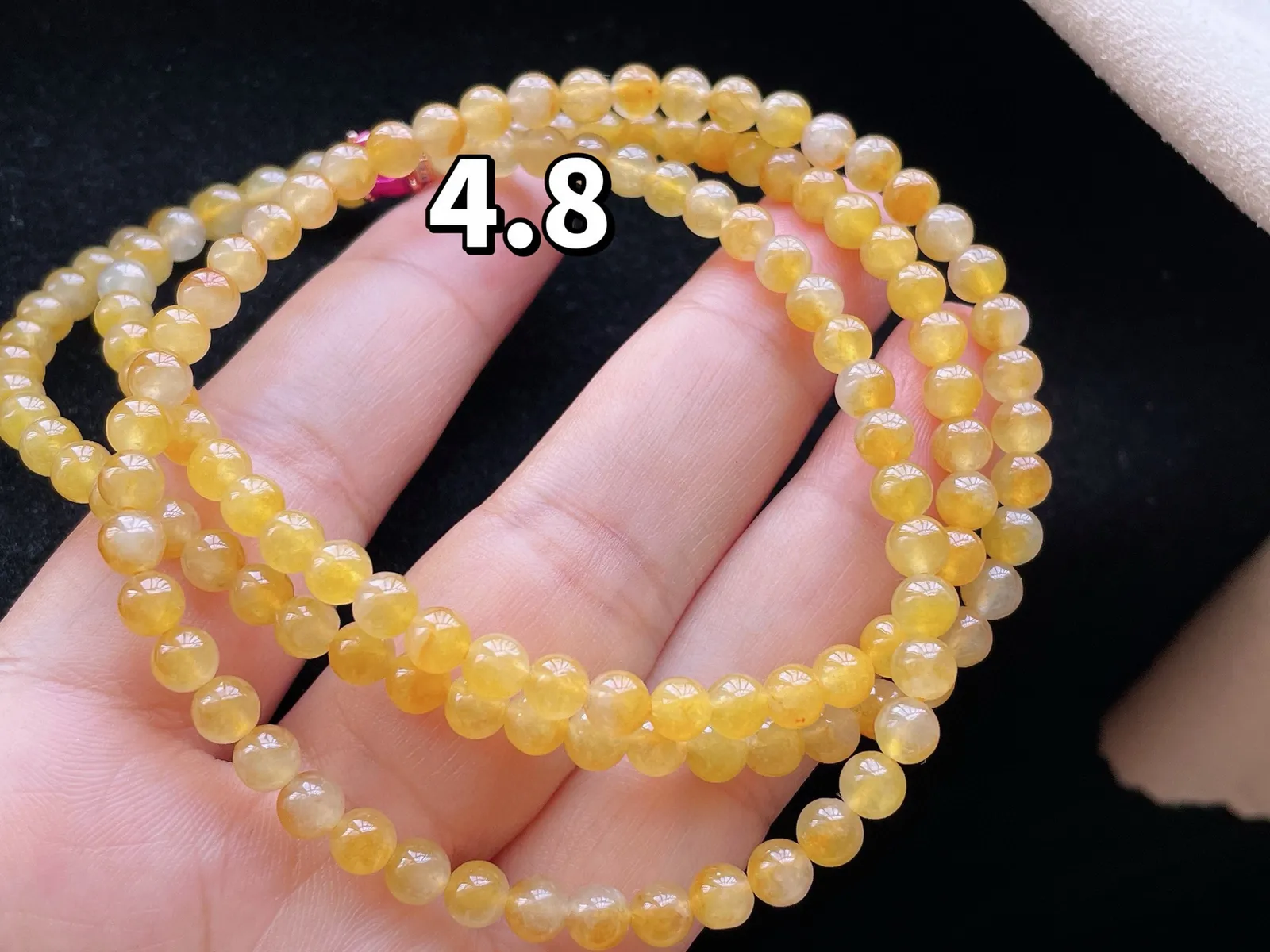 黄翡·珠链

裸4.8
