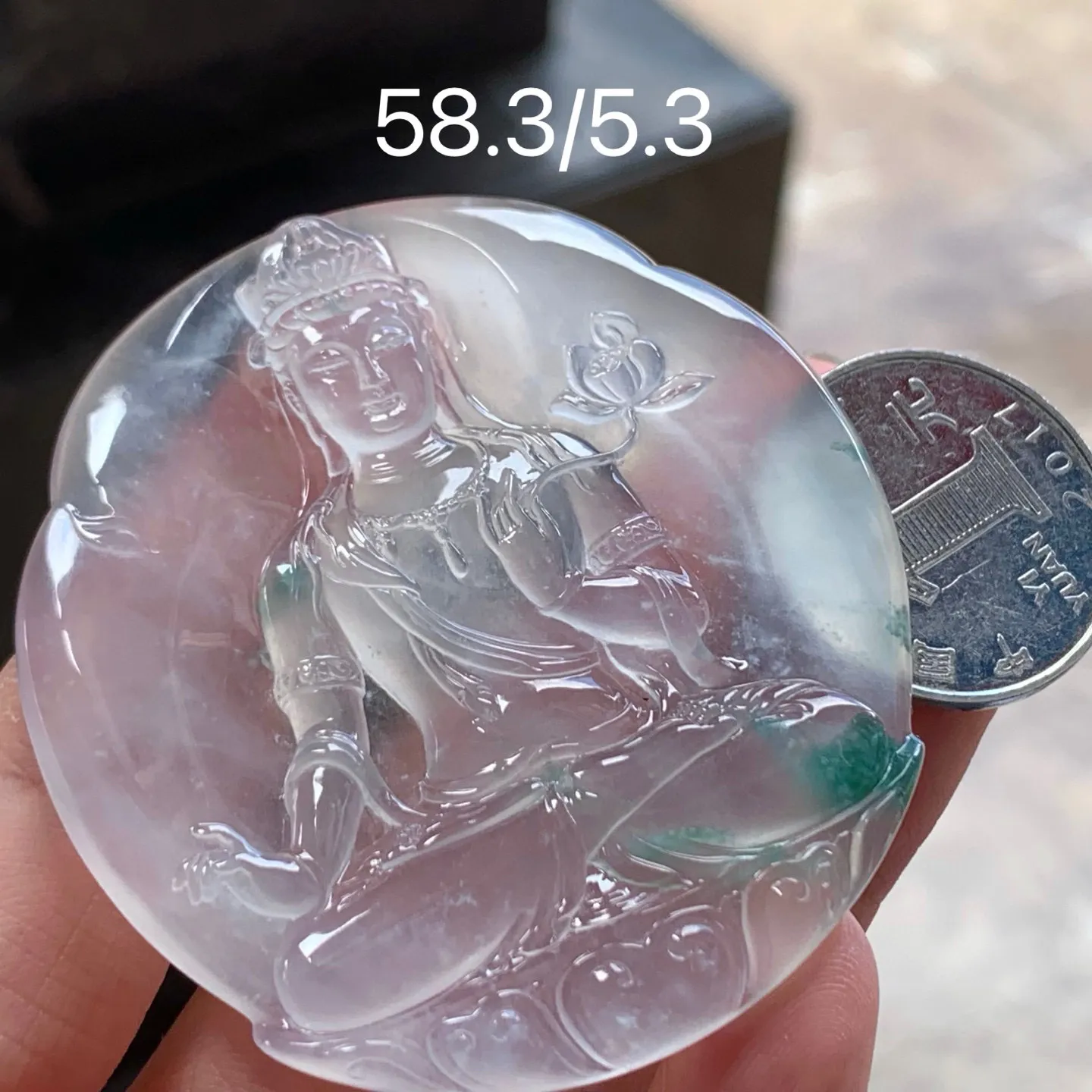 高冰飘花观音
冰味十足，佩戴大气