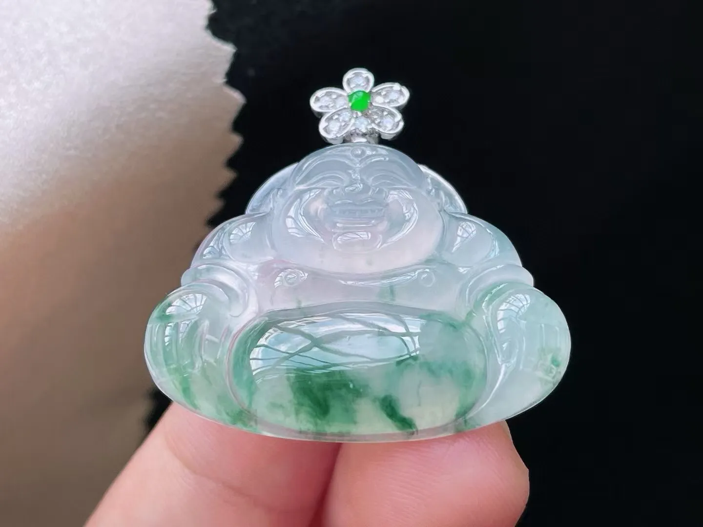 冰飘花佛公吊坠